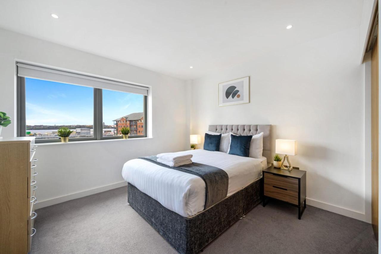 Host & Stay - Waterfront View Liverpool Exteriér fotografie